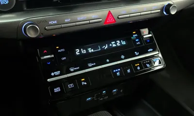 Hyundai Grandeur 2023, 86357 км, за 19153.1 USD - фото 20