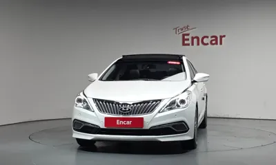 Hyundai Grandeur 2015, 61216 км, за 6301.69 USD