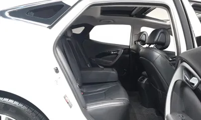 Hyundai Grandeur 2015, 61216 км, за 6301.69 USD - фото 11