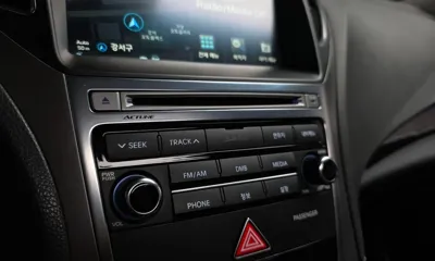 Hyundai Grandeur 2015, 61216 км, за 6301.69 USD - фото 30