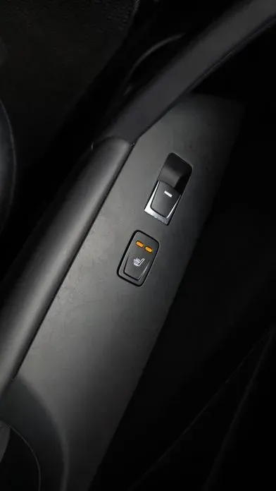 Hyundai Grandeur 2015, 61216 км, за 6301.69 USD - фото 35