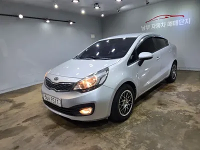 Kia Pride 2012, 99907 км, за 2710.21 USD - фото 19
