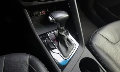 Kia Niro 2018, 112964 км, за 7735.81 USD - фото 9