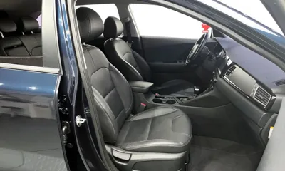 Kia Niro 2018, 112964 км, за 7735.81 USD - фото 11