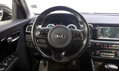 Kia Niro 2018, 112964 км, за 7735.81 USD - фото 13