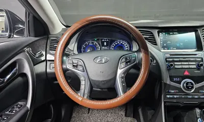 Hyundai Grandeur 2016, 132489 км, за 5120.13 USD - фото 12