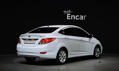 Hyundai Accent 2017, 56119 км, за 4757.18 USD
