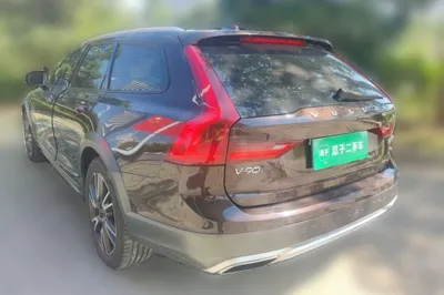Volvo V90 2017, 85500 км, за 25830 USD