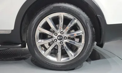 Kia Sorento 2017, 56998 км, за 9783.19 USD - фото 21