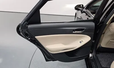 Toyota Avalon 2019, 42002 км, за 17907.14 USD - фото 25