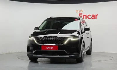 Kia Canival 2023, 12046 км, за 19284.3 USD