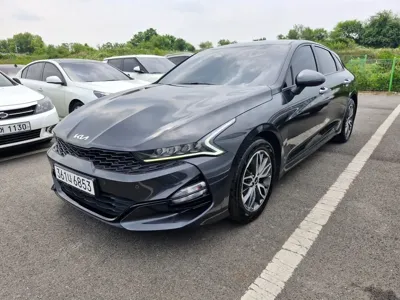 Kia K5 2022, 91186 км, за 17001.44 USD