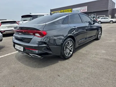 Kia K5 2022, 91186 км, за 17001.44 USD