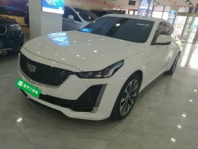 Cadillac CT5 · 2022 год