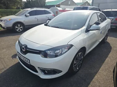 Renault-KoreaSamsung SM3 · 2015 год