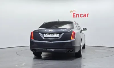 Cadillac CT6 2017, 68610 км, за 14370.85 USD