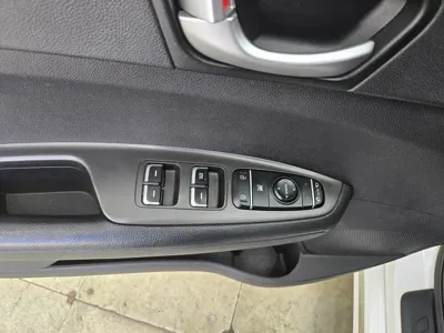 Kia K5 2016, 110752 км, за 5848.3 USD - фото 13