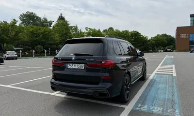 BMW X7 2022, 87000 км, за 53845.13 USD - фото 2