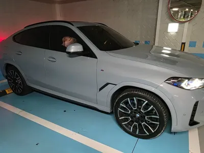BMW X6 2024, 46000 км, за 65767.38 USD - фото 3
