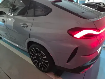 BMW X6 2024, 46000 км, за 65767.38 USD - фото 4