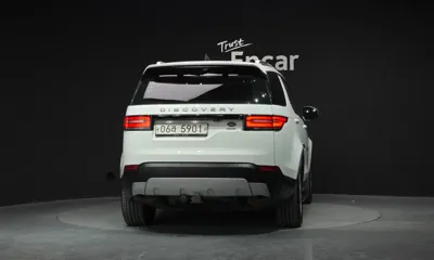 Land Rover Discovery 2017, 146846 км, за 12613.85 USD - фото 4