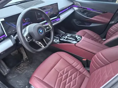 BMW i5 2025, 28100 км, за 33569.31 USD - фото 8