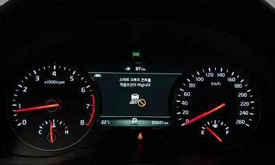 Kia K7 2017, 85641 км, за 9035.95 USD - фото 8