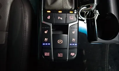 Kia K7 2017, 85641 км, за 9035.95 USD - фото 31