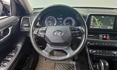 Hyundai Grandeur 2017, 138674 км, за 7525.6 USD - фото 13