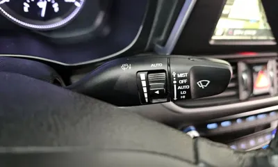Hyundai Grandeur 2017, 138674 км, за 7525.6 USD - фото 18