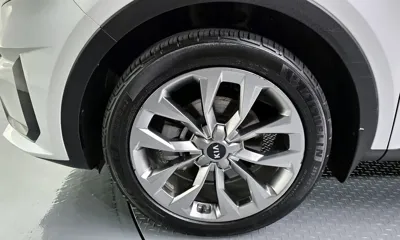 Kia Sorento 2021, 44515 км, за 17031.78 USD