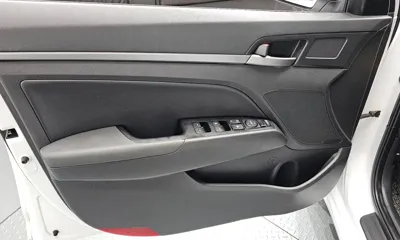 Hyundai Avante 2018, 75098 км, за 7687.3 USD - фото 24
