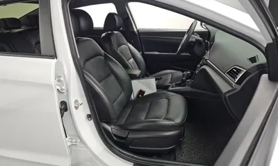 Hyundai Avante 2018, 75098 км, за 7687.3 USD - фото 26