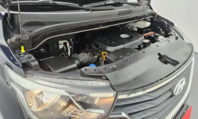 Hyundai Starex 2019, 122371 км, за 9787.17 USD - фото 6
