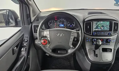 Hyundai Starex 2019, 122371 км, за 9787.17 USD - фото 12