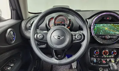 MINI Clubman 2018, 68256 км, за 8923.86 USD - фото 13