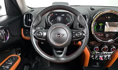 MINI Countryman 2021, 109064 км, за 14846.64 USD - фото 12