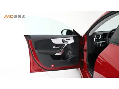 Mercedes-Benz CLA (Import) 2023, 7000 км, за 20305.67 USD - фото 10