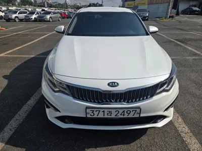 Kia K5 · 2020 год