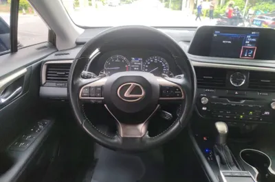 Lexus RX 2020, 141000 км, за 28762 USD - фото 18