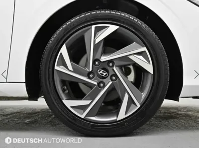 Hyundai Avante 2025, 12157 км, за 13719.31 USD