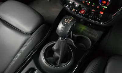 MINI Clubman 2019, 89360 км, за 10402.04 USD - фото 9