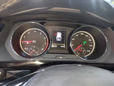 Volkswagen Tiguan L 2019, 107100 км, за 11096.45 USD - фото 12