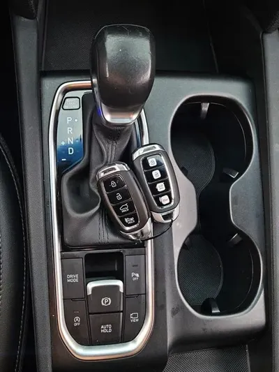 Hyundai Santafe 2019, 123764 км, за 10944.63 USD - фото 9