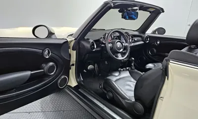 MINI Cooper Convertible 2015, 84315 км, за 6167.89 USD - фото 10
