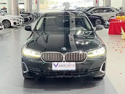 BMW 5 Series 2021, 54000 км, за 34794.3 USD