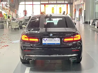 BMW 5 Series 2021, 54000 км, за 34597.97 USD - фото 8