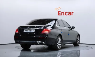 Mercedes-Benz E-Class 2019, 131757 км, за 14647.92 USD