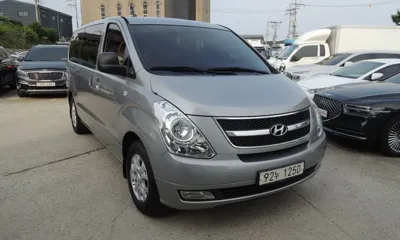 Hyundai Starex 2015, 289359 км, за 2927.4 USD