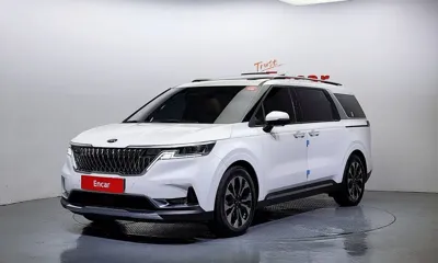 Kia Canival · 2021 год